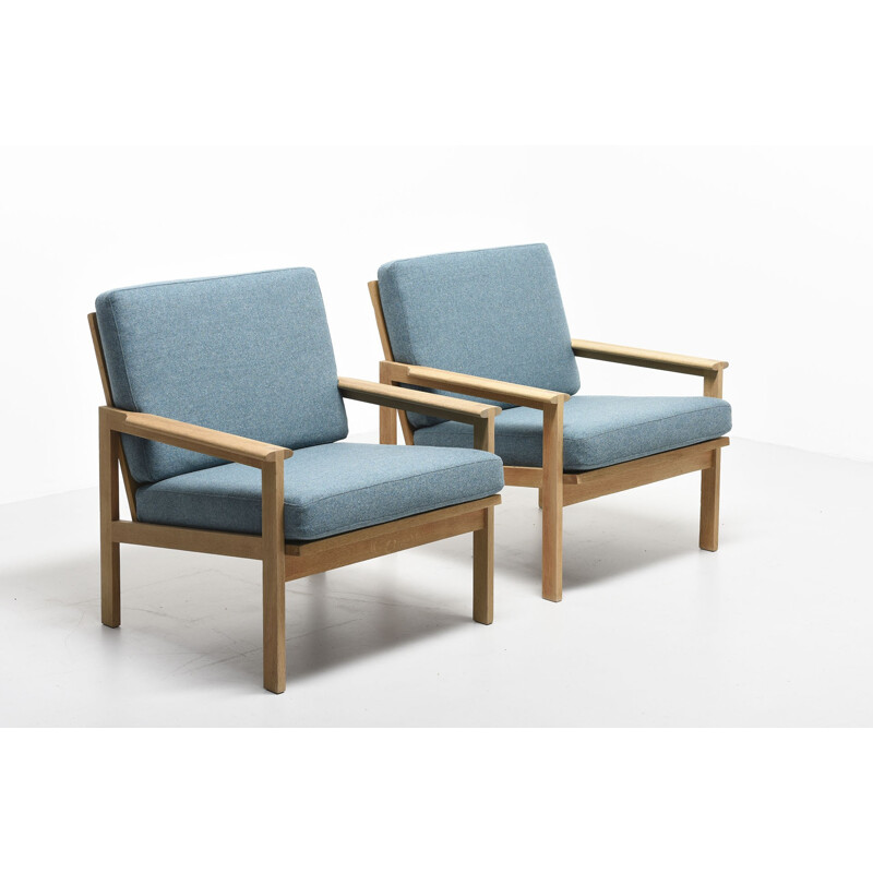 Suite de 2 fauteuils Capella en chêne par Illum Wikkelso - 1950