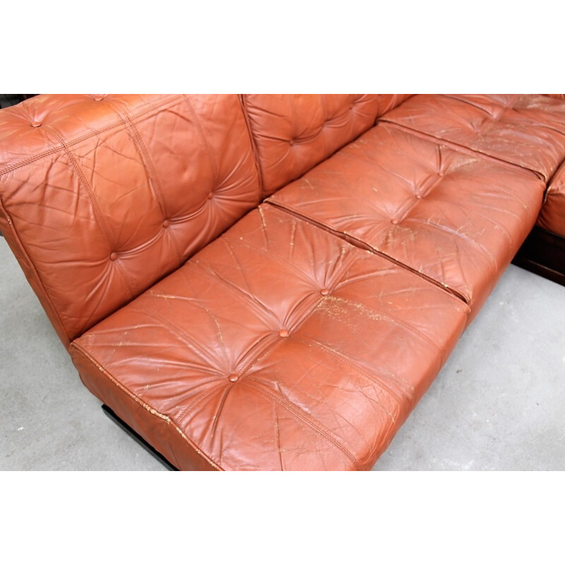 Vintage Leather modular sofa by Luciano Frigerio - 1960s