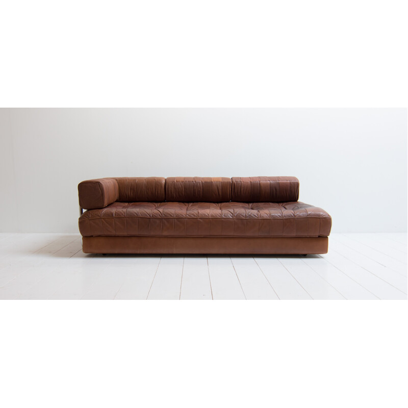 Vintage patchwork daybed model DS 80 in cognac by De Sede - 1970s