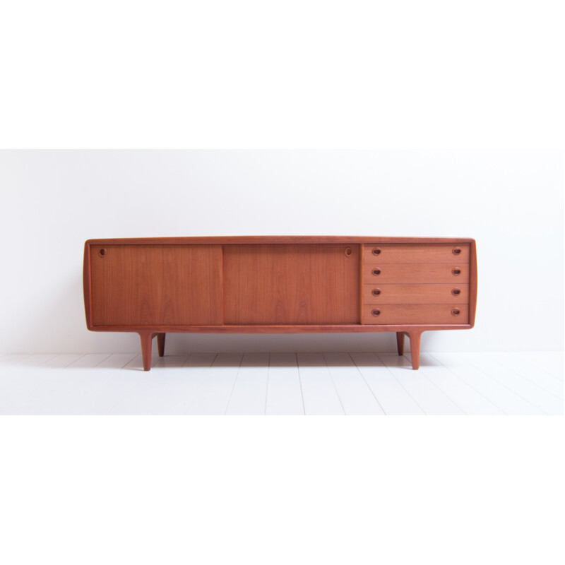 Vintage sideboard in teak by H.P. Hansen Møbelindustri - 1960s