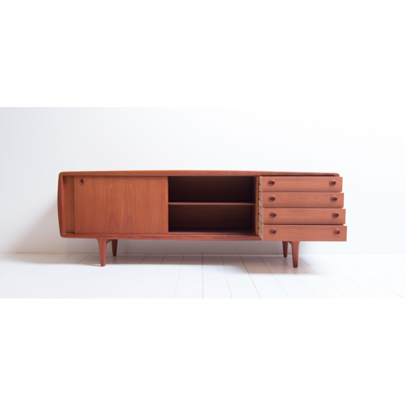 Vintage sideboard in teak by H.P. Hansen Møbelindustri - 1960s