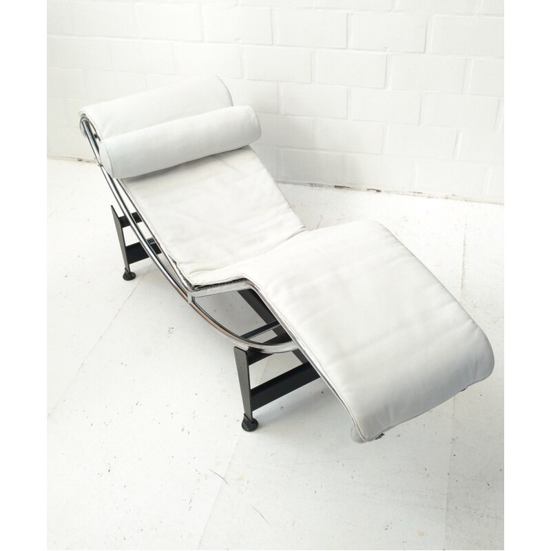 Deck chair LC4 by le Corbusier for Cassina - 1970s