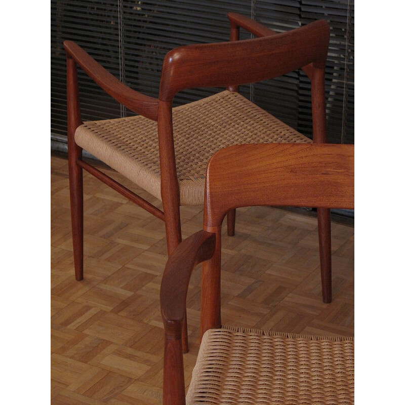 Suite de 2 fauteuils "Modèle 56" par Niels Otto Moller pour J. L. Mollers Mobelfabrik - 1954