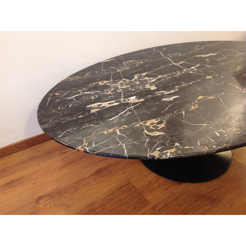 Very rare oval coffee table in marble and aluminium marble, Eero SAARINEN - 1960s