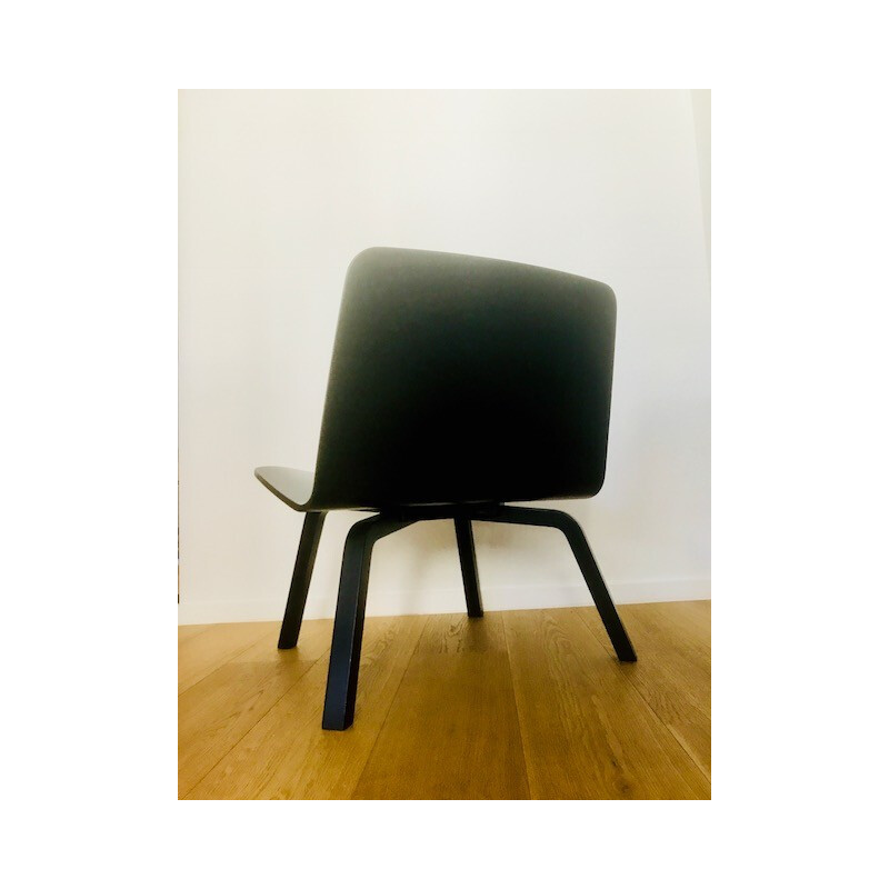 Vintage HK002 Lounge Chair by Harri Koskinen - 2012