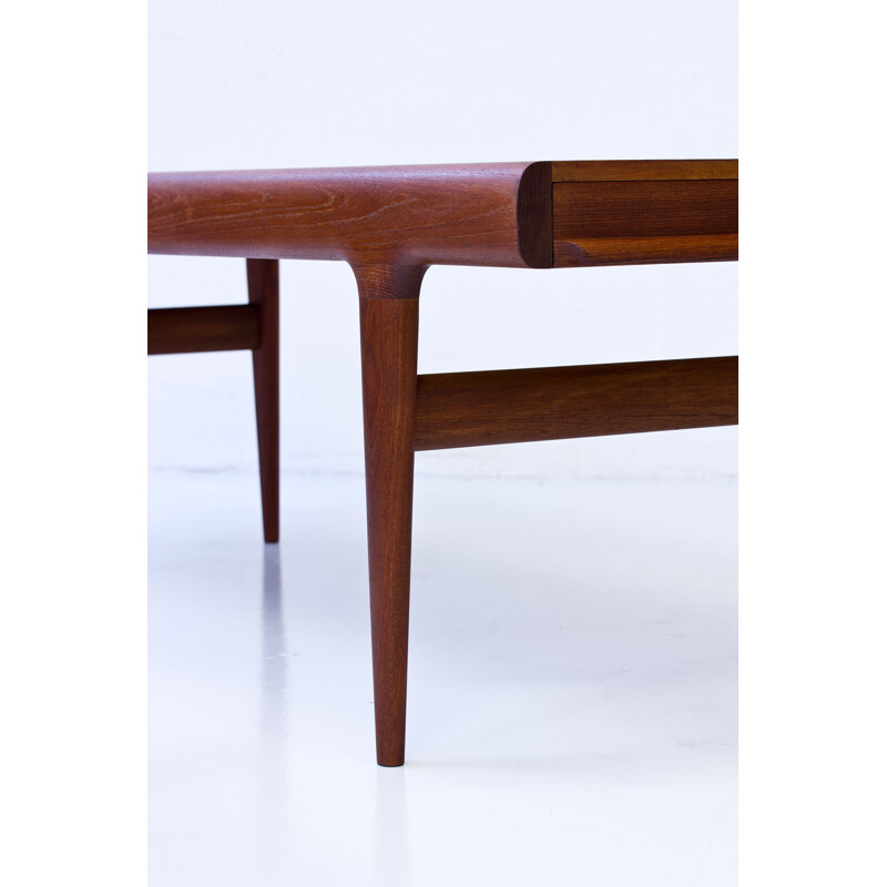 Vintage Teak Extendable Coffee Table by Johannes Andersen for CFC Silkeborg - 1960s