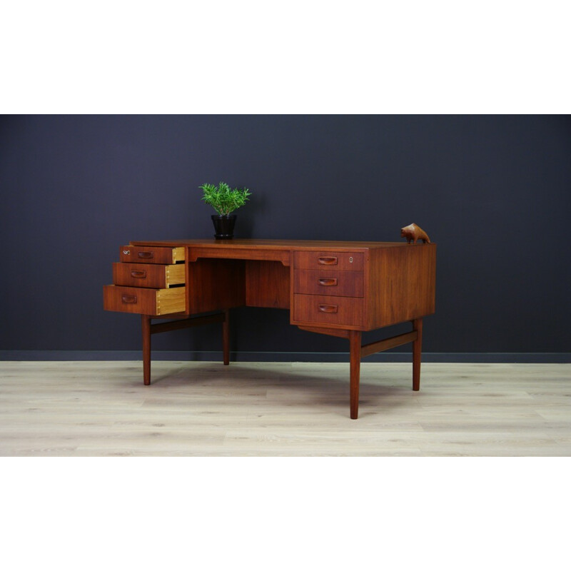 Vintage writing desk in teak - 1960s