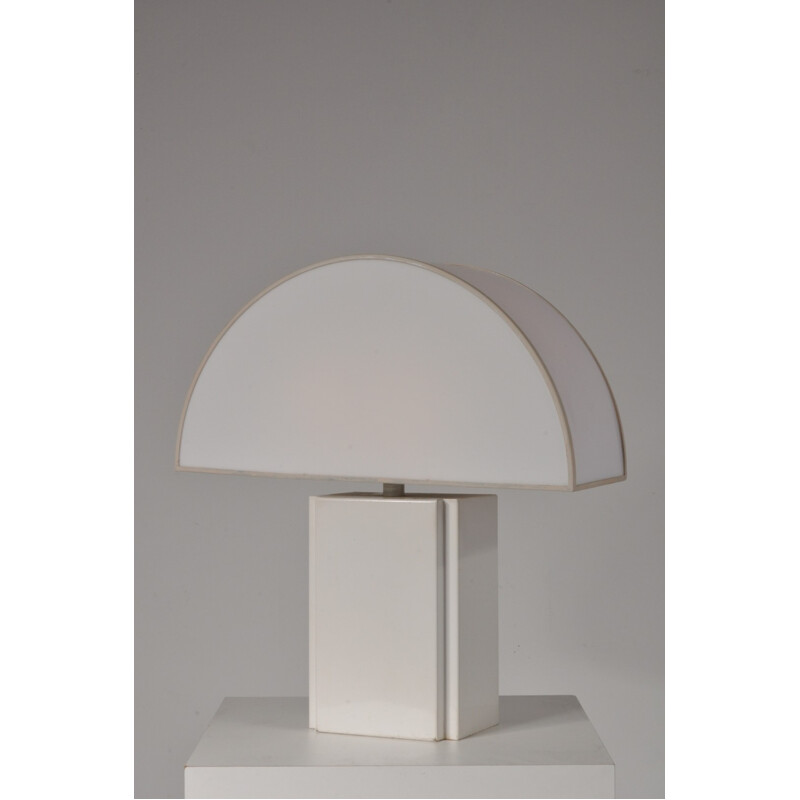 Mid-century White Italian table lamp by Harvey GUZZINI - 1960s