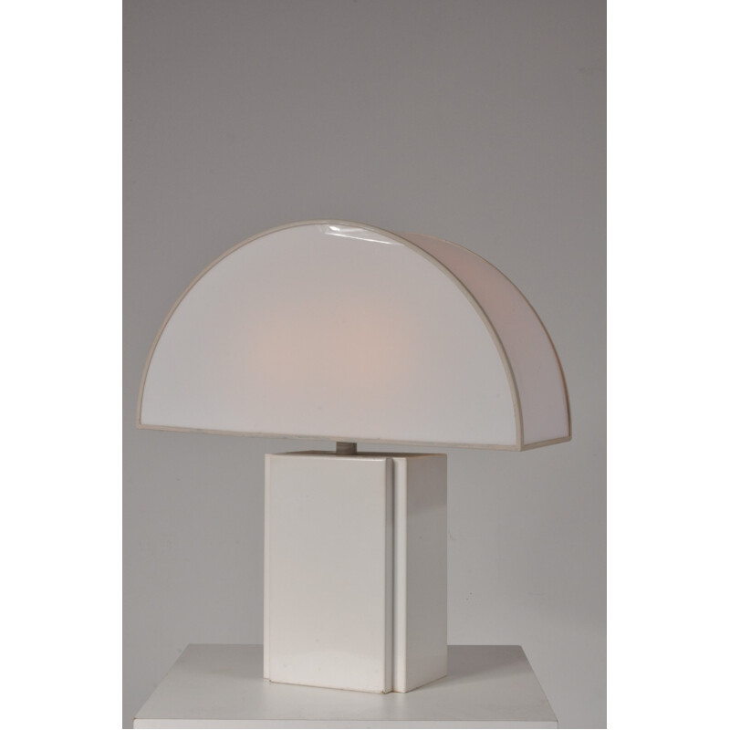 Mid-century White Italian table lamp by Harvey GUZZINI - 1960s