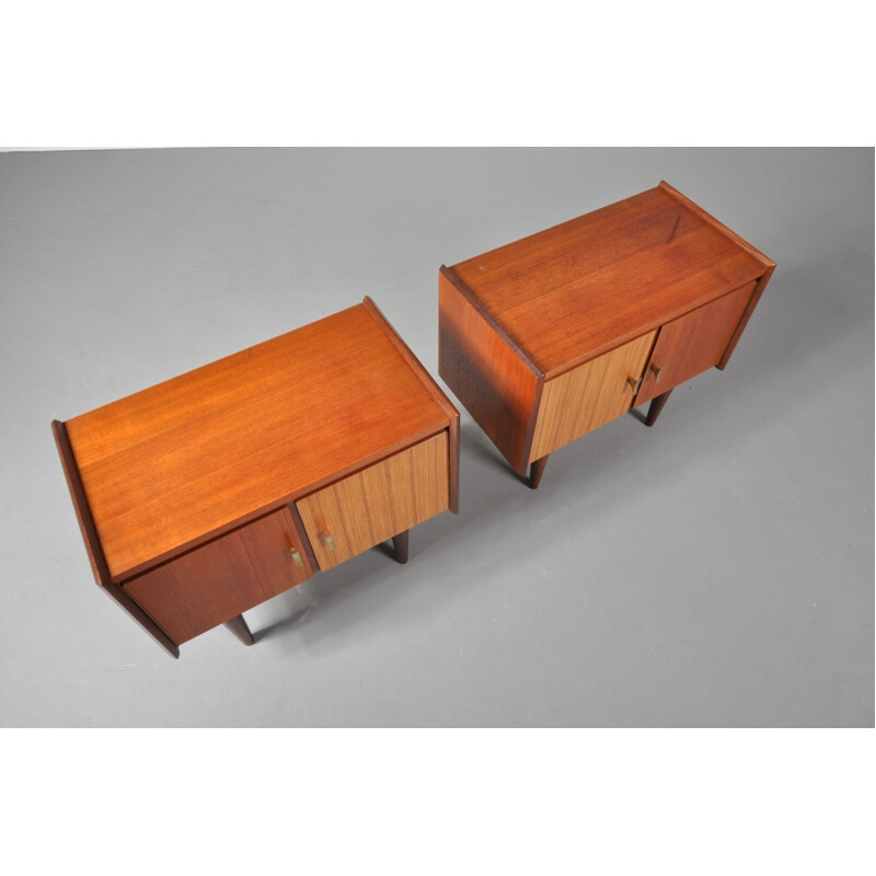 Pair of mid-century night stands - 1950s