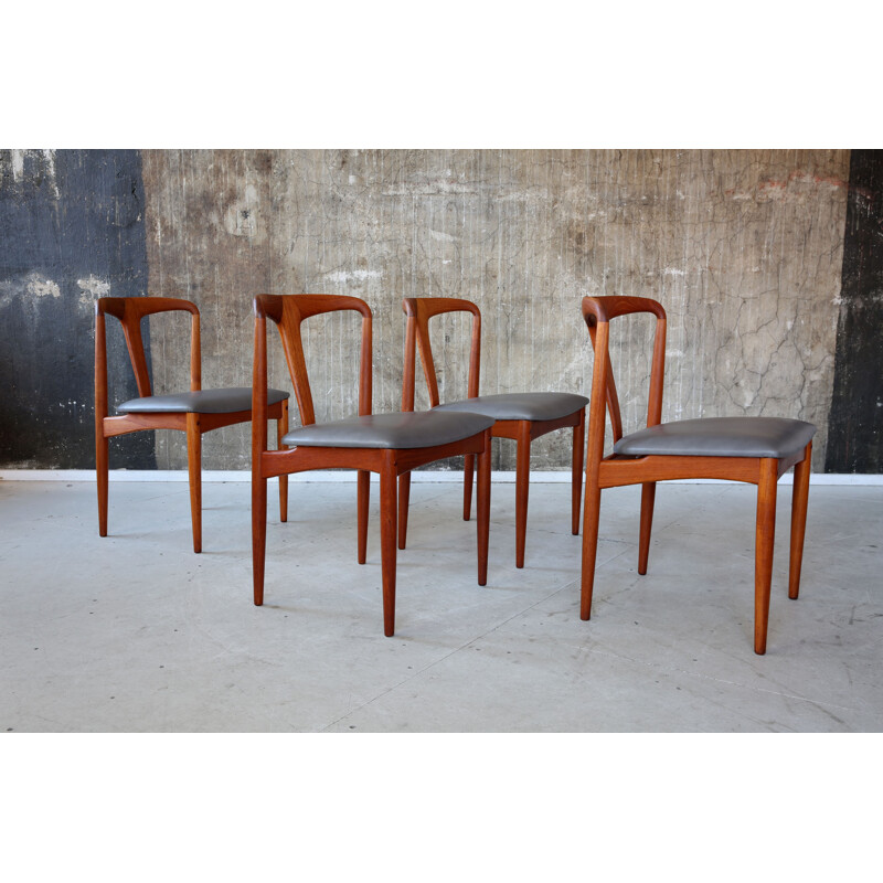 Set of 4 "Juliana" scandinavian dining chairs by Johannes Andersen for Uldum Møbelfabrik - 1960s