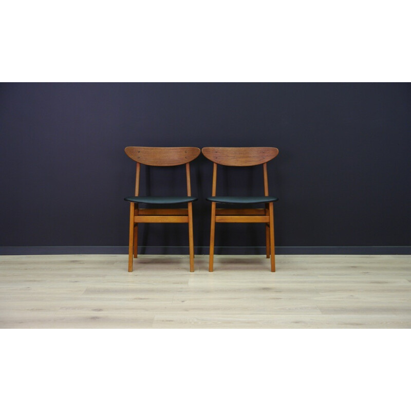 Pair of vintage danish teak chairs - 1960s