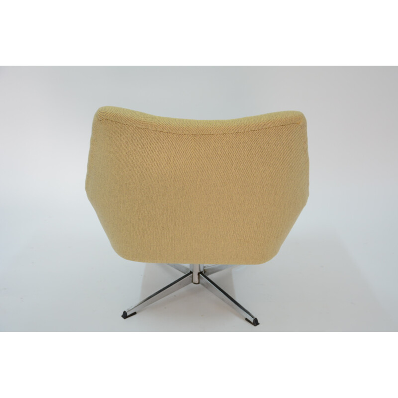Vintage eastern yellow swivel armchairs - 1970s
