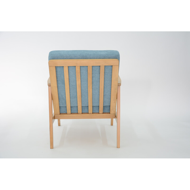 Fauteuil vintage en chene et tissu bleu clair - 1960