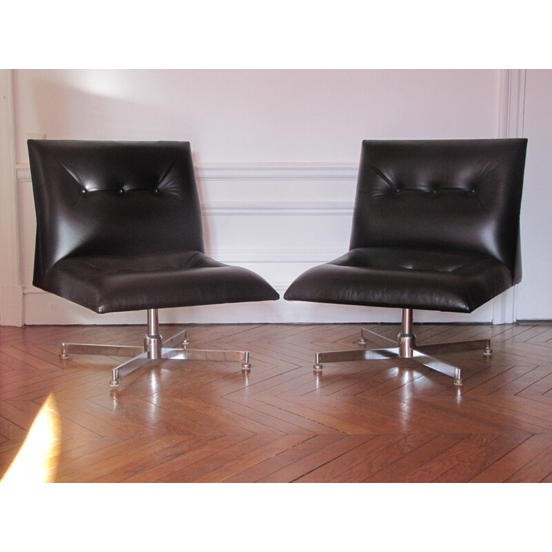 Vintage low chairs in black leather - 1970s