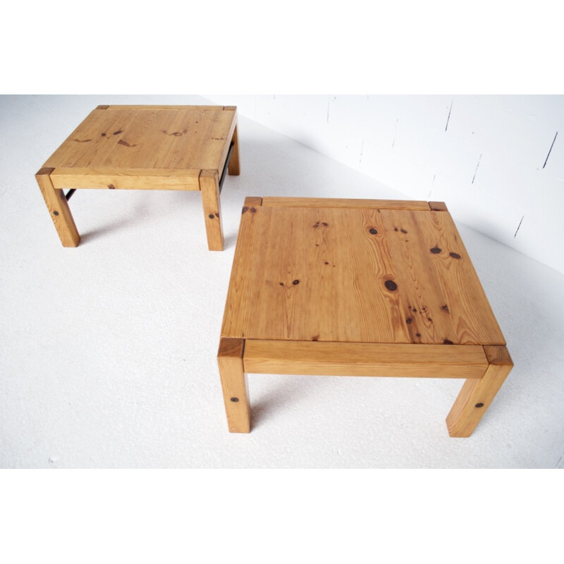 Pair of vintage pine coffee tables, 1960