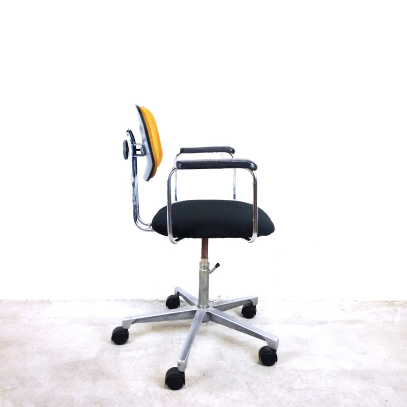 Fauteuil suédois vintage de bureau en velours - 1960