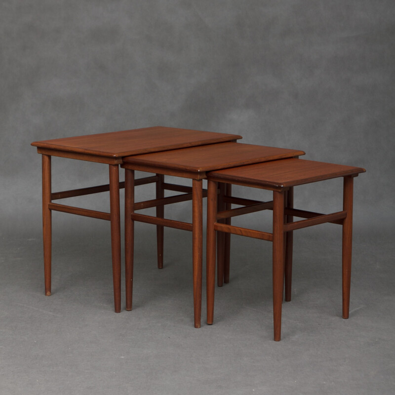 Set of 3 mid-century teak nesting tables - 1960s