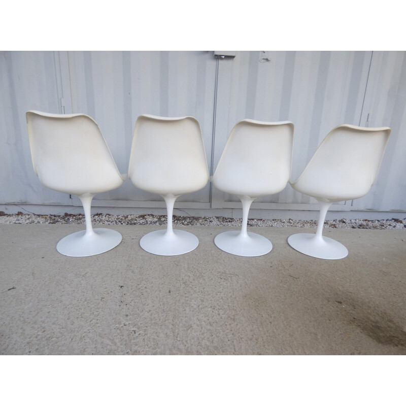 Vintage set of 4 Saarinen tulip chairs by Knoll International - 1960s