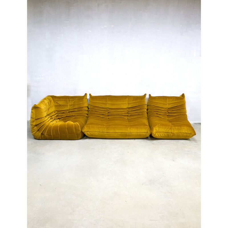 Vintage "Togo" sofa by Michael Ducaroy for Ligne Roset - 1970s