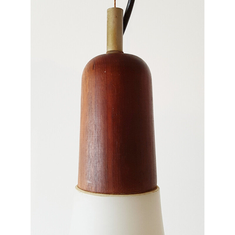 Lámpara colgante escandinava de cristal y teca - 1960