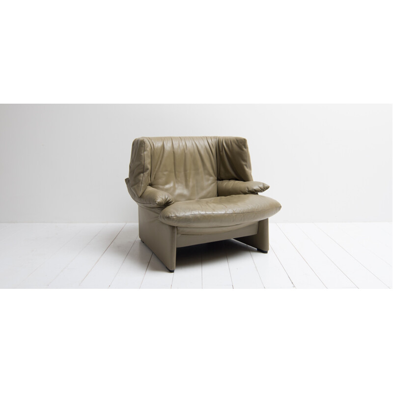 Cassina Portovenere Winback chair, Vico MAGISTRETTI - 1980s