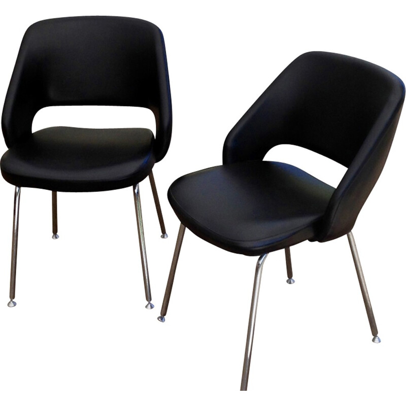 Suite de 2 chaises vintage noires en simili cuir - 1970
