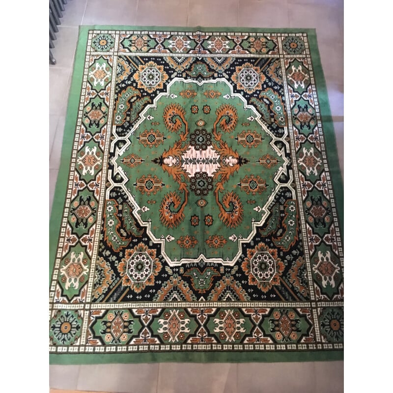 Turkish vintage green rug - 1970s