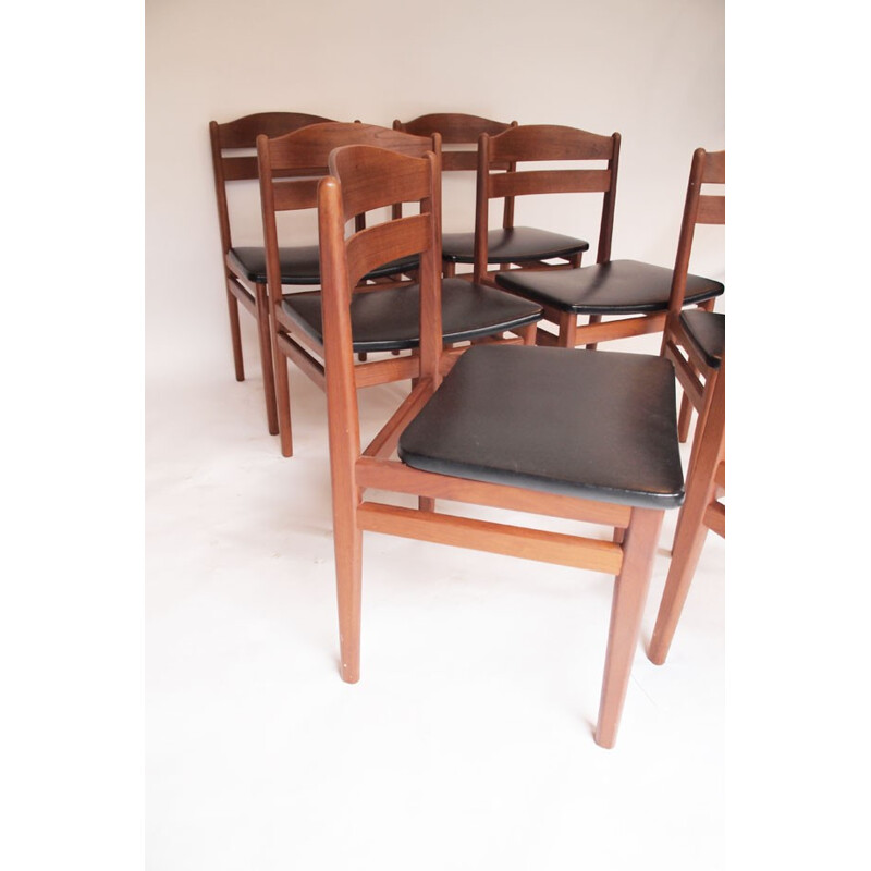 Set of 6 scandinavian vintage chairs - 1950s