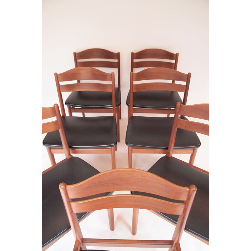 Set of 6 scandinavian vintage chairs - 1950s