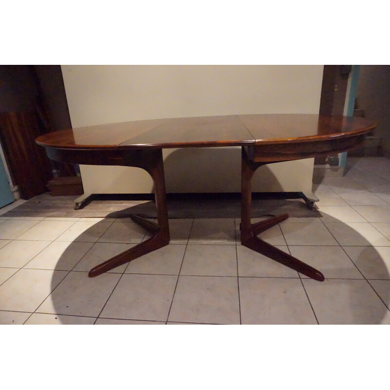 Mid-century Danish Rosewood Dining Table - 1960s