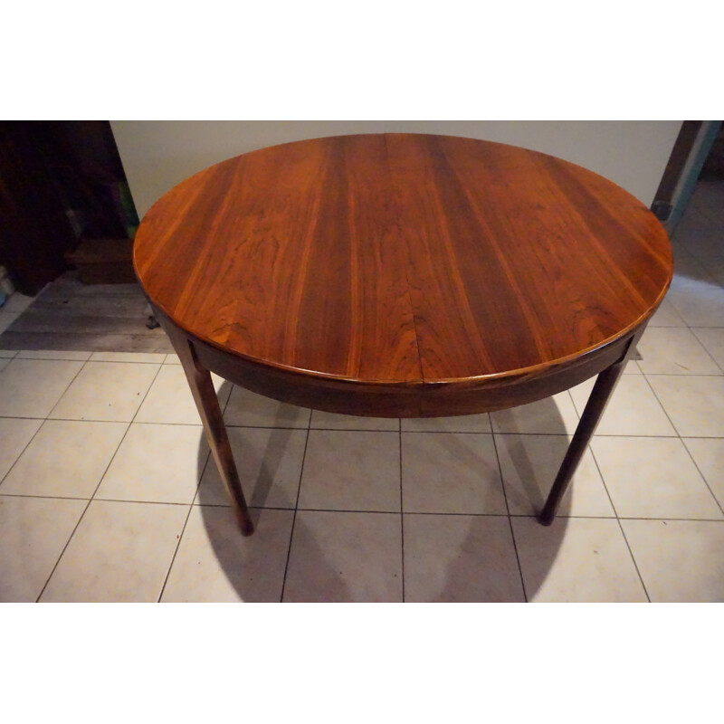 Mid-century Scandinavian Rosewood Dining Table - 1960s