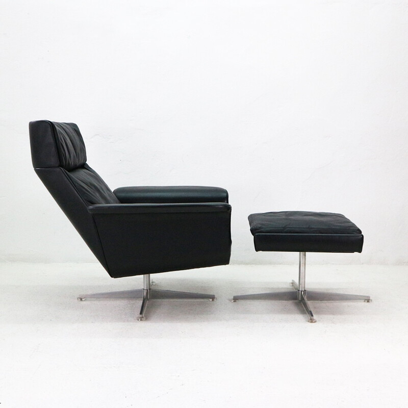 Mid-century Leather Lounge chair and Ottoman by Hans Kaufeld - 1960s