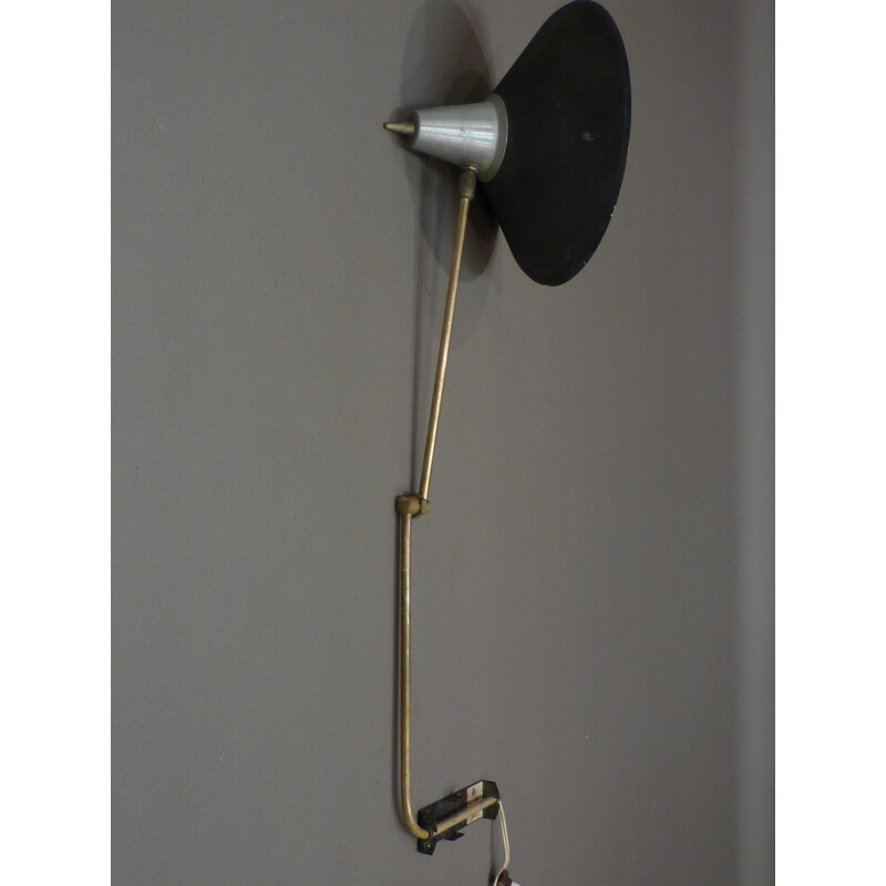 Flexible wall lamp with articulated arm in metal and brass - 1950s