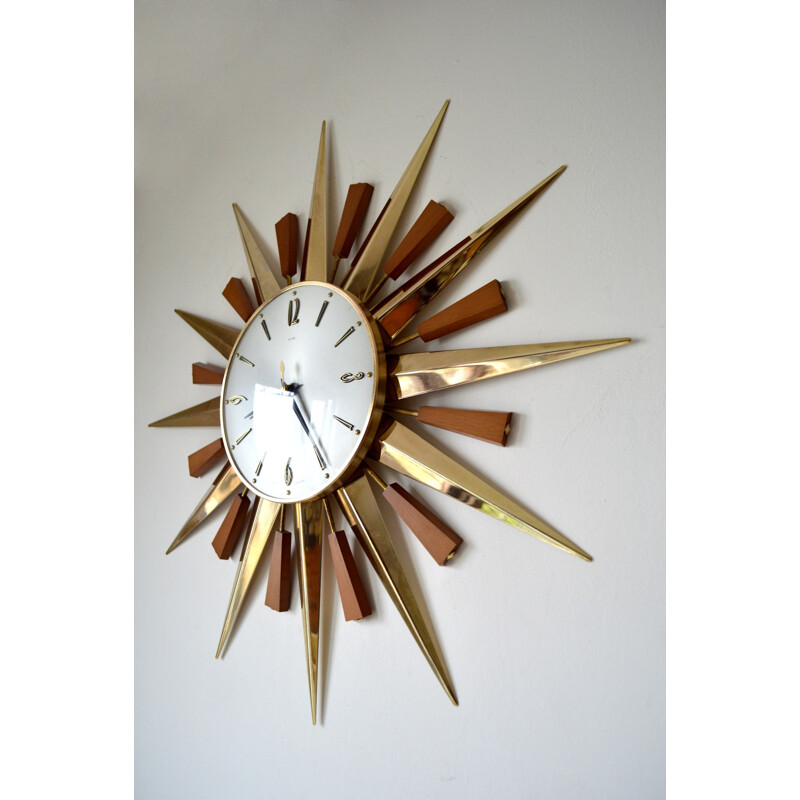 Mid-century starburst sunburst wall clock - 1970s