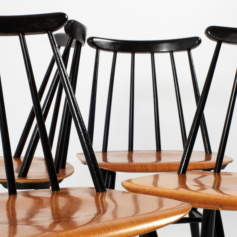 Set of 4 Fanett chairs by Ilmari Tapiovaara - 1950s