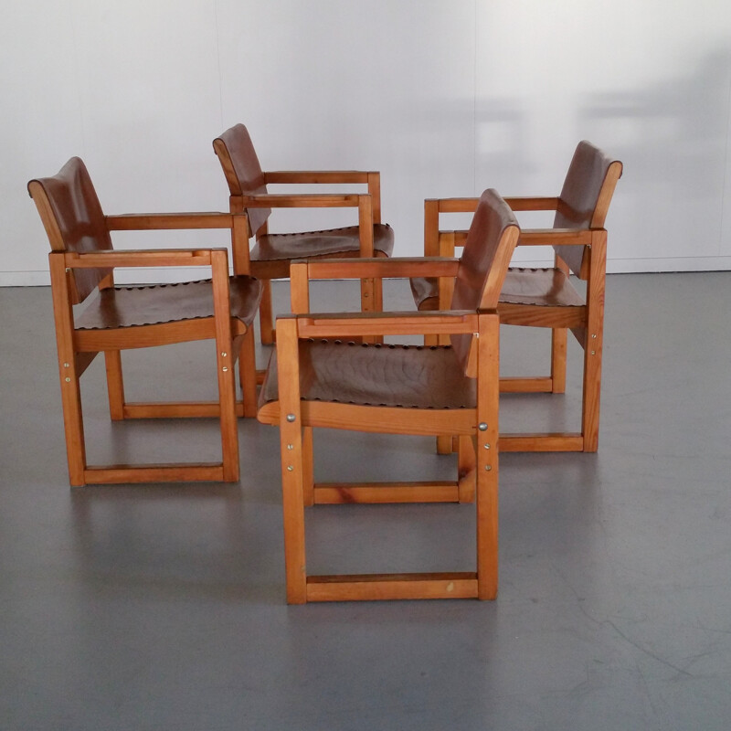 Suite de 4 fauteuils vintage en cuir et pin - 1970