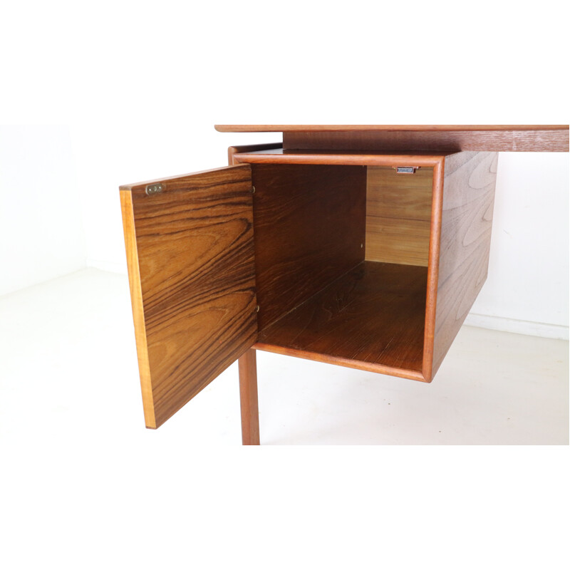 Bureau vintage par Arne Vodder pour GV Møbler - 1960