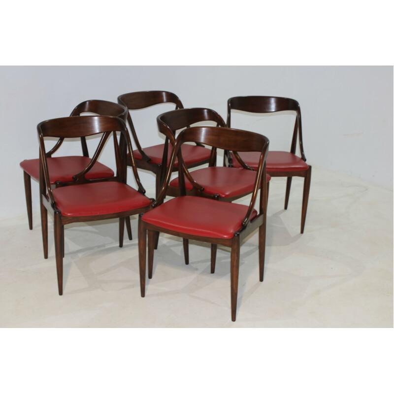 Set of 6 vintage red dining Chairs in beech by Johannes Andersen for Moreddi and Uldum - 1960s