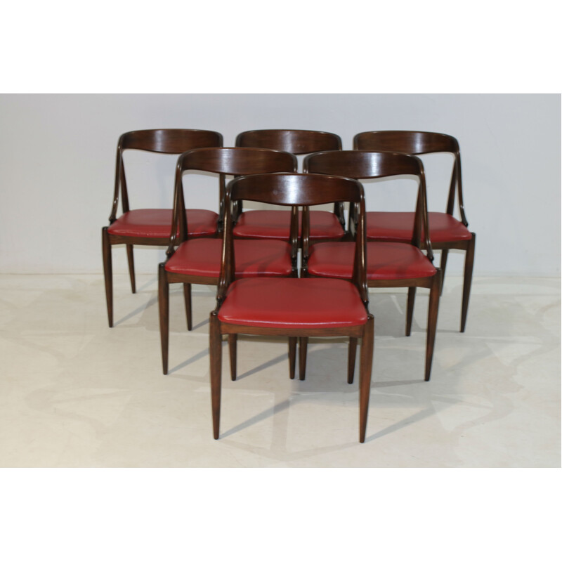 Set of 6 vintage red dining Chairs in beech by Johannes Andersen for Moreddi and Uldum - 1960s