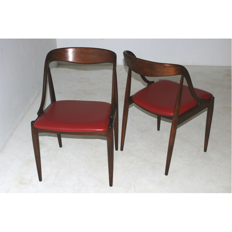 Set of 6 vintage red dining Chairs in beech by Johannes Andersen for Moreddi and Uldum - 1960s