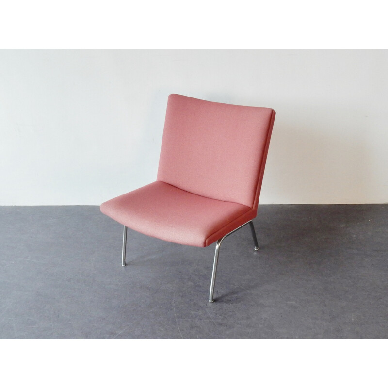 Model AP 39 Lounge Chair by Hans Wegner for A.P Stolen - 1950s 