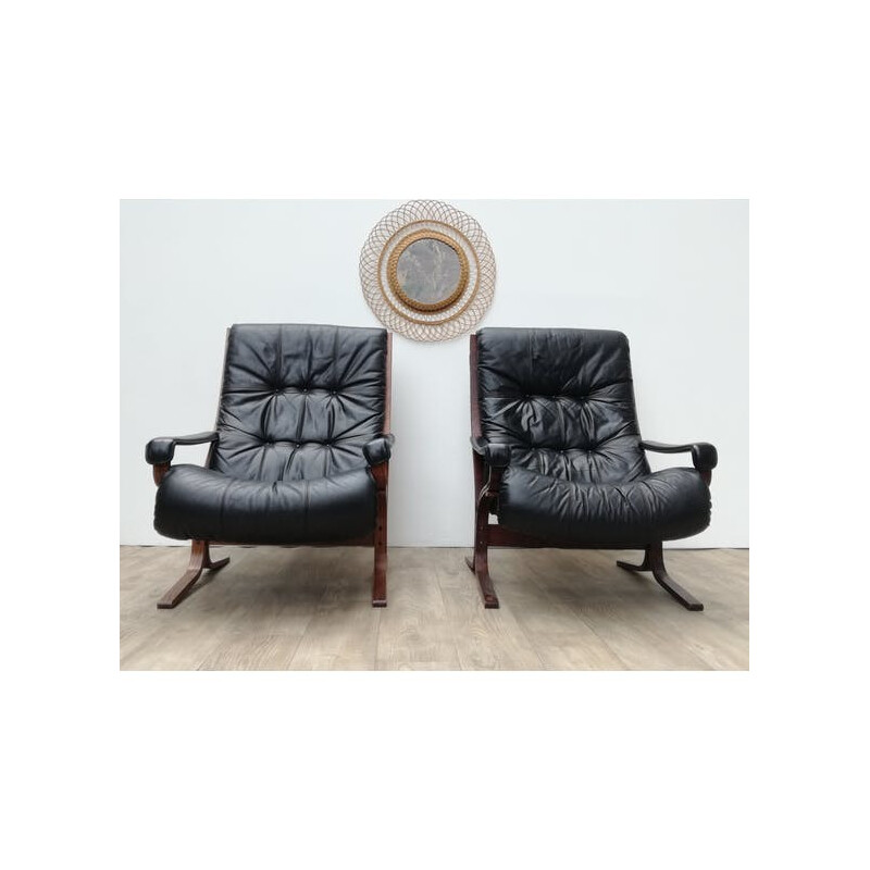 Pair of mid-century Siesta leather armchairs by Ingmar Relling - 1960s