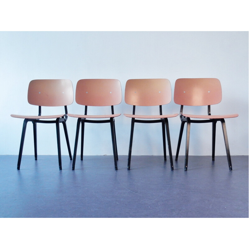 Set of 4 "Revolt" dining chairs by Friso Kramer for Ahrend de Cirkel. Netherlands - 1950s