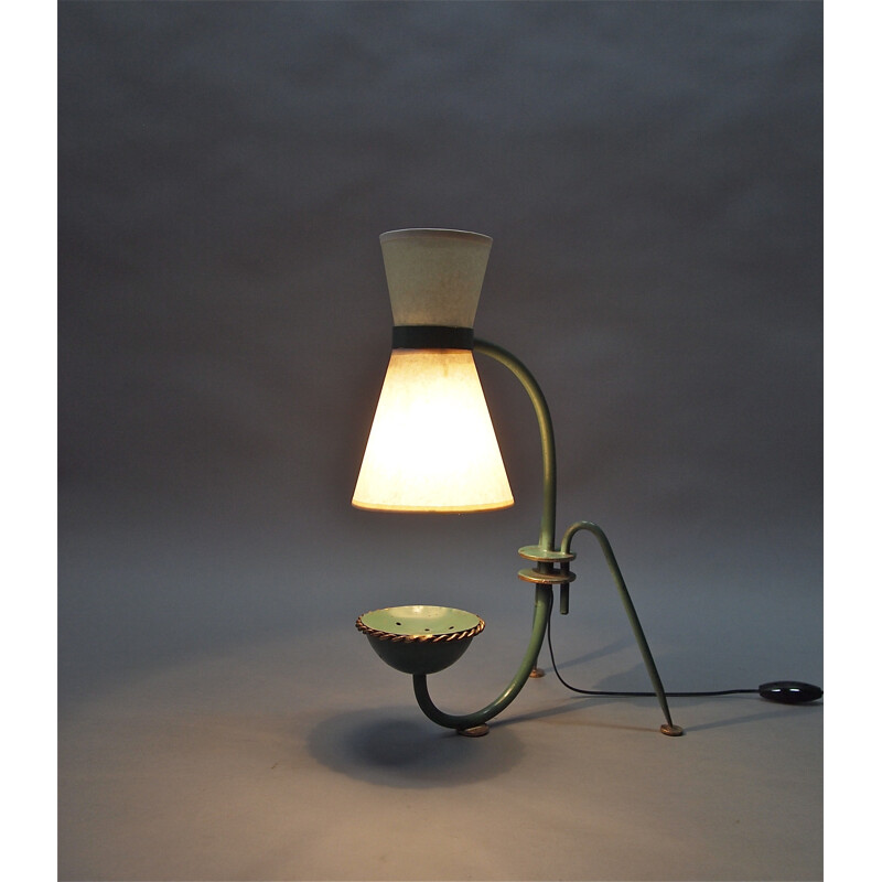 Lampe à poser vintage en métal laqué de la Maison Lunel, 1950