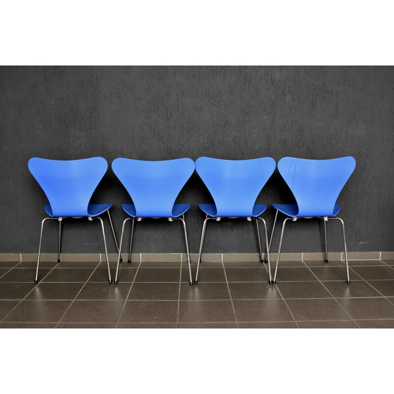 Vintage set of 4 chairs 3107 by Arne Jacobsen for Fritz Hansen, Denmark - 1950s