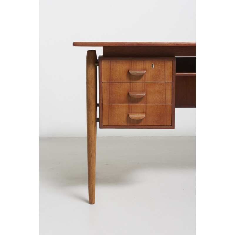 Vintage Teak desk with oak legs - 1960s