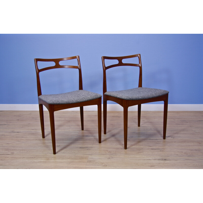 Mid-century Danish dining chairs in teak by Johannes Andersen - 1960s