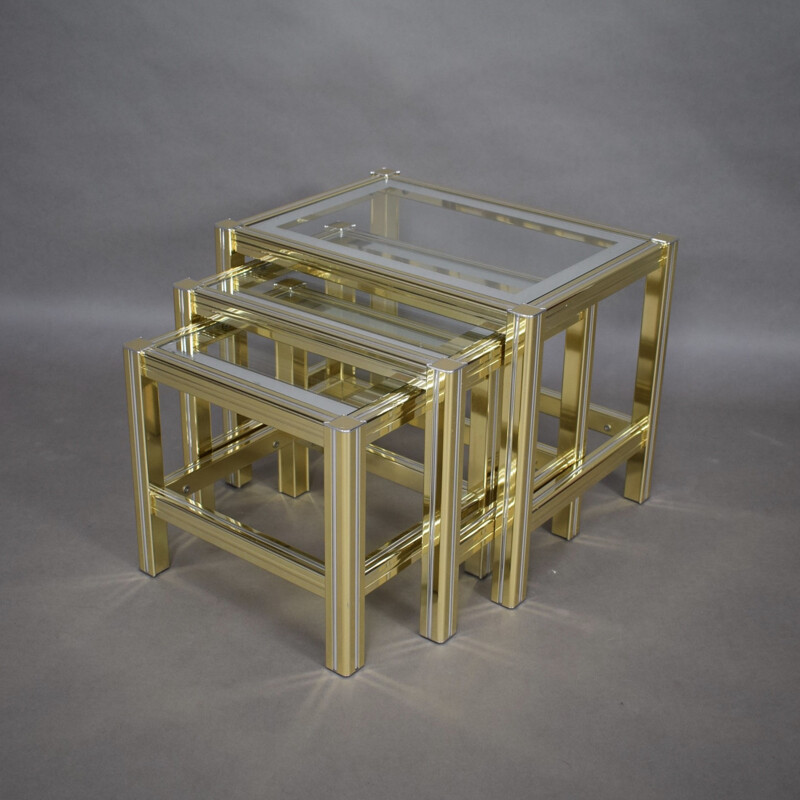 Set of mid-century nesting tables in brass - 1970s