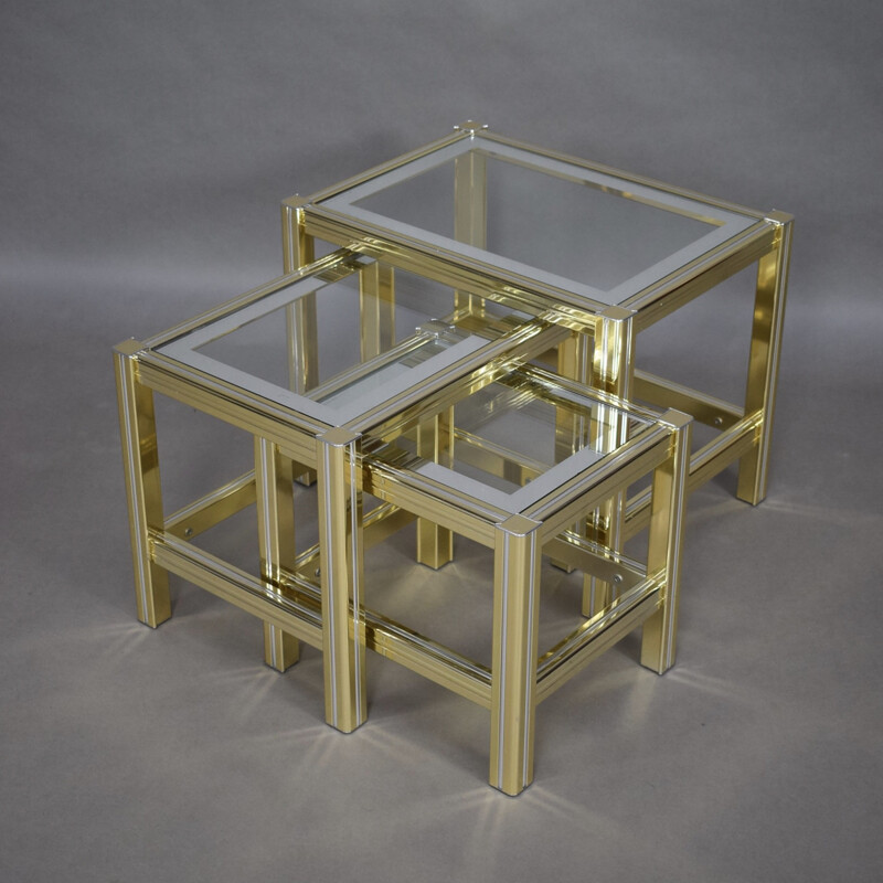 Set of mid-century nesting tables in brass - 1970s
